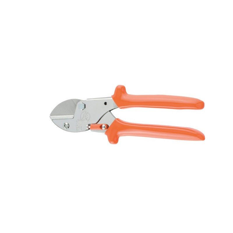 Löwe rávágós metszőolló 5.104