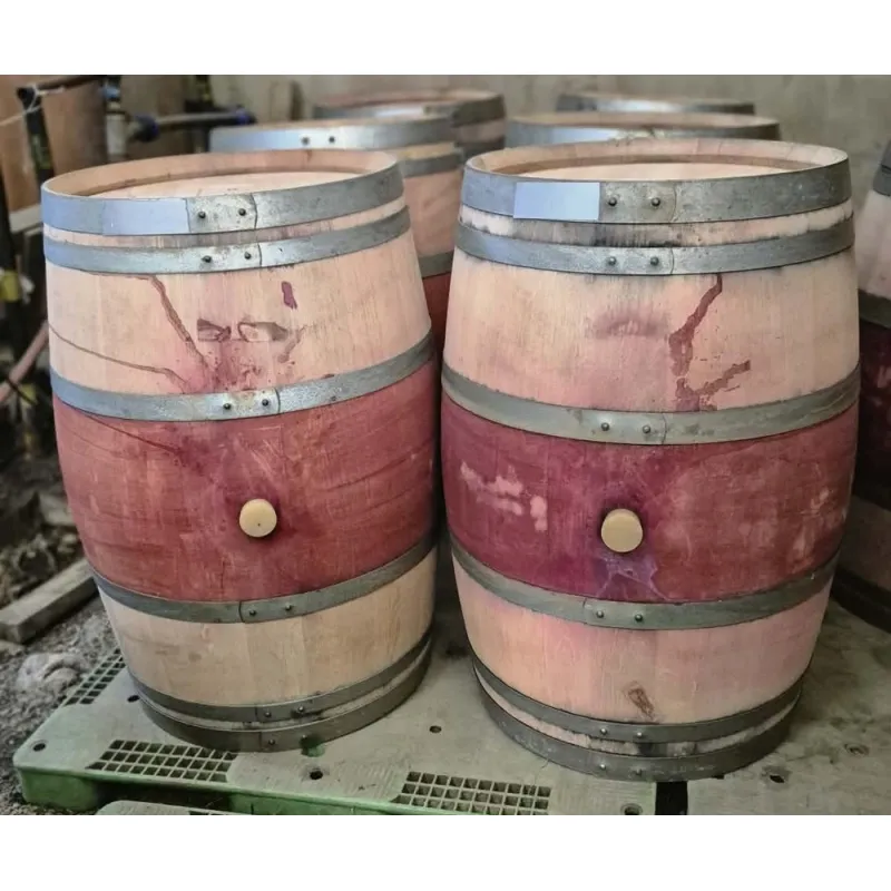 Használt barrique boroshordó 225 liter Vicard